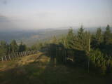 07 : 00