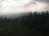 17 : 44