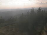 17 : 44