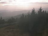 17 : 48