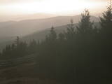 18 : 06