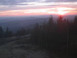 18 : 56