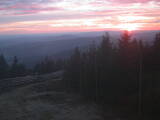 18 : 58