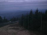 06 : 32