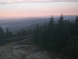 07 : 00