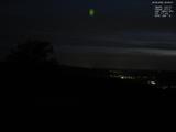 22 : 08