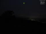 03 : 32