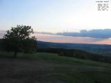 19 : 56