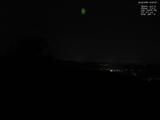 03 : 00