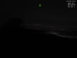 03 : 00