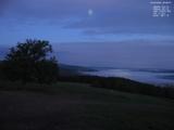 03 : 48