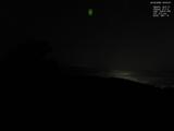 23 : 04