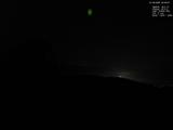 02 : 00