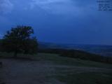 21 : 08