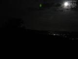 22 : 56