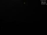 02 : 00