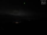 01 : 36
