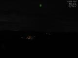23 : 08