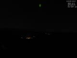 02 : 00