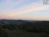 06 : 00