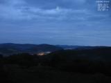 05 : 44