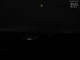 02 : 04