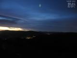 19 : 52