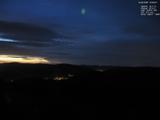 19 : 56