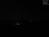 23 : 00
