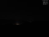 02 : 04