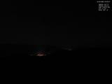 03 : 00