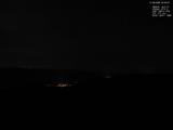 03 : 00