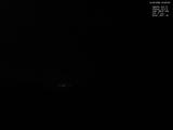 03 : 00