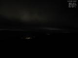 03 : 08