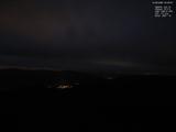 04 : 00