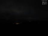 03 : 44