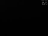 03 : 00