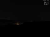 03 : 08