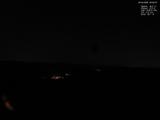 02 : 00