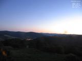 03 : 32