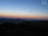 21 : 56