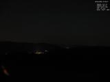 01 : 32