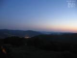 03 : 32