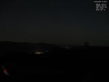 01 : 48