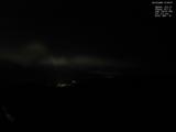 01 : 00