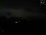 01 : 44
