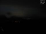 01 : 52