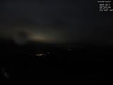 02 : 04