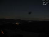 02 : 44