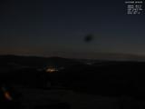 02 : 52